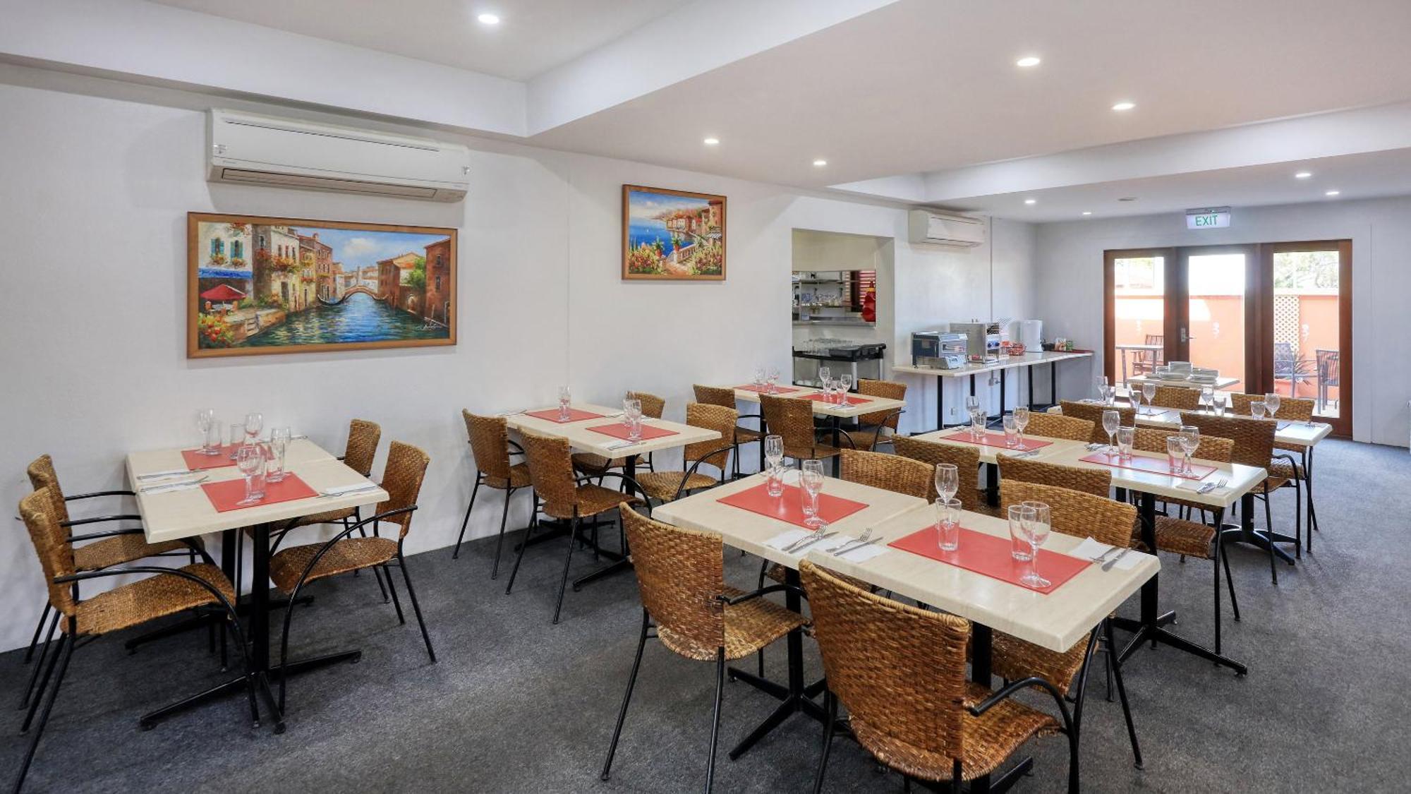 Mackay Rose Motel Bagian luar foto